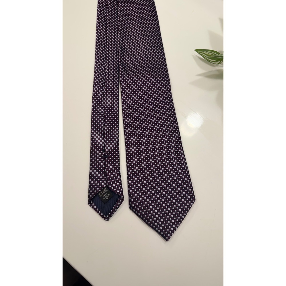 Ermenegildo Zegna Mens Purple Geometric Silk Tie Made in Italy Micro Pattern